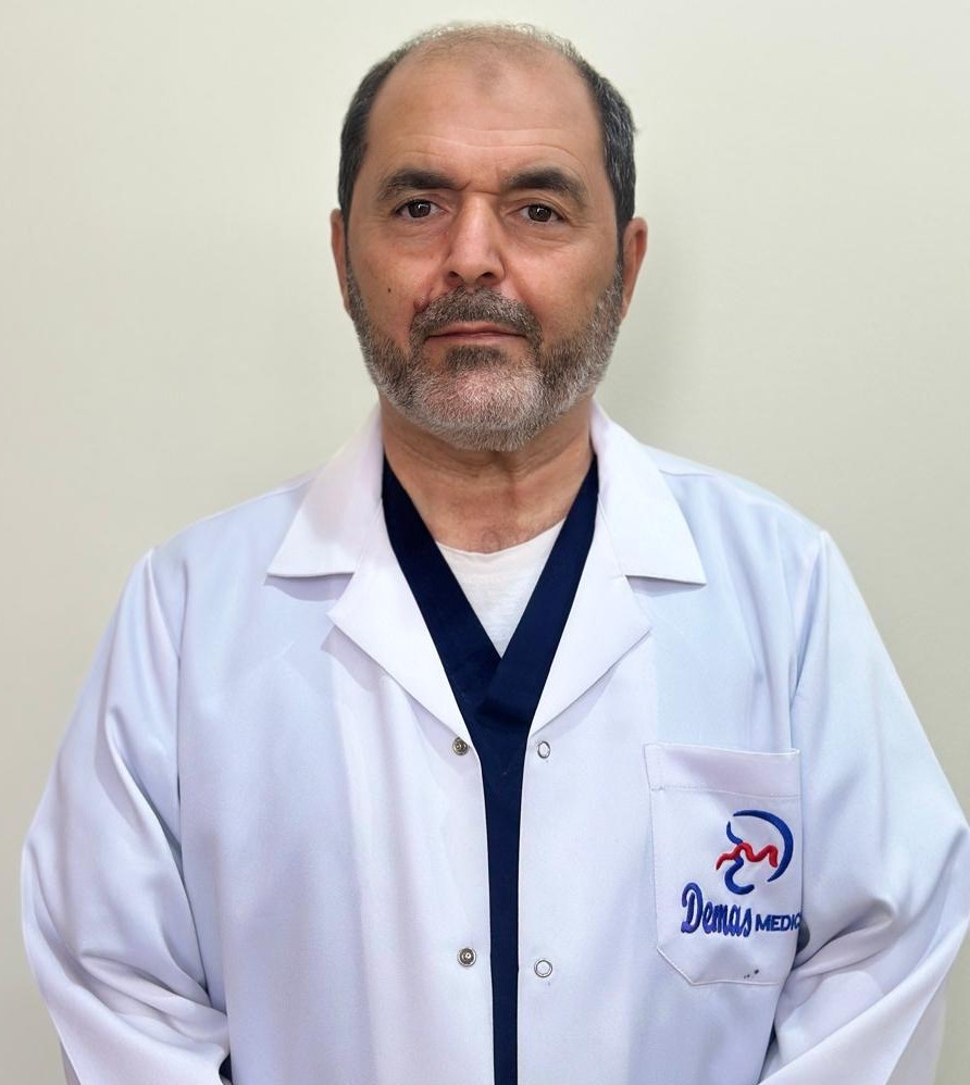 Dr. Mustafa Mansur
